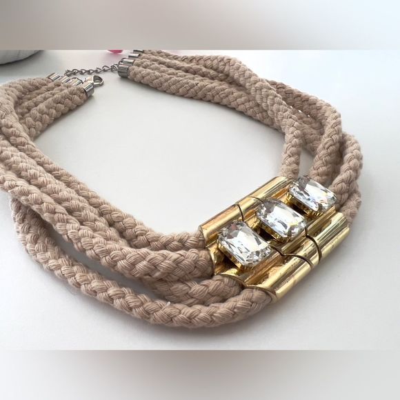 Necklace designed with rope and faux stone - Picture 2 of 5